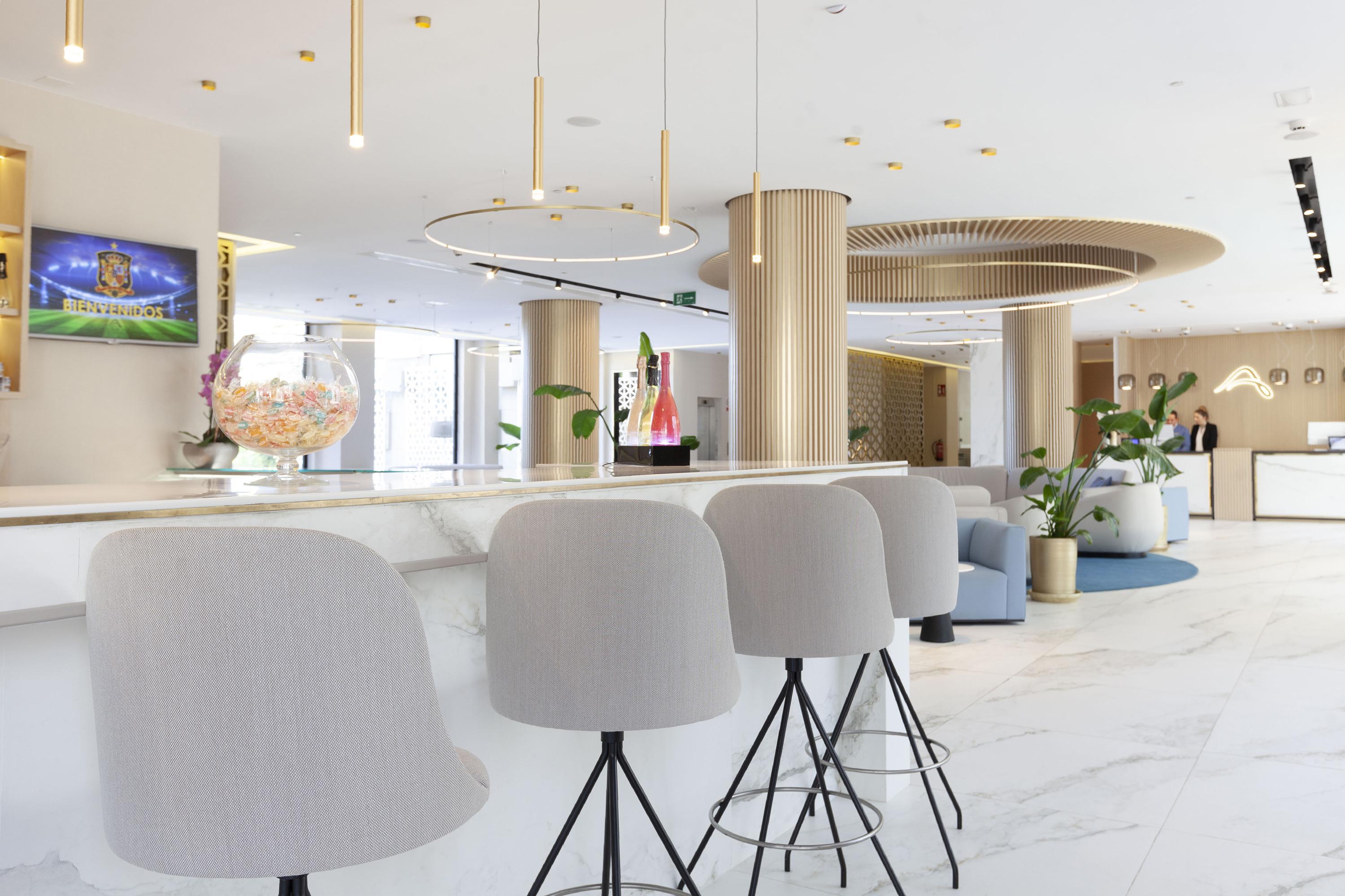 Alanda Marbella Hotel Bagian luar foto The interior of the hotel
