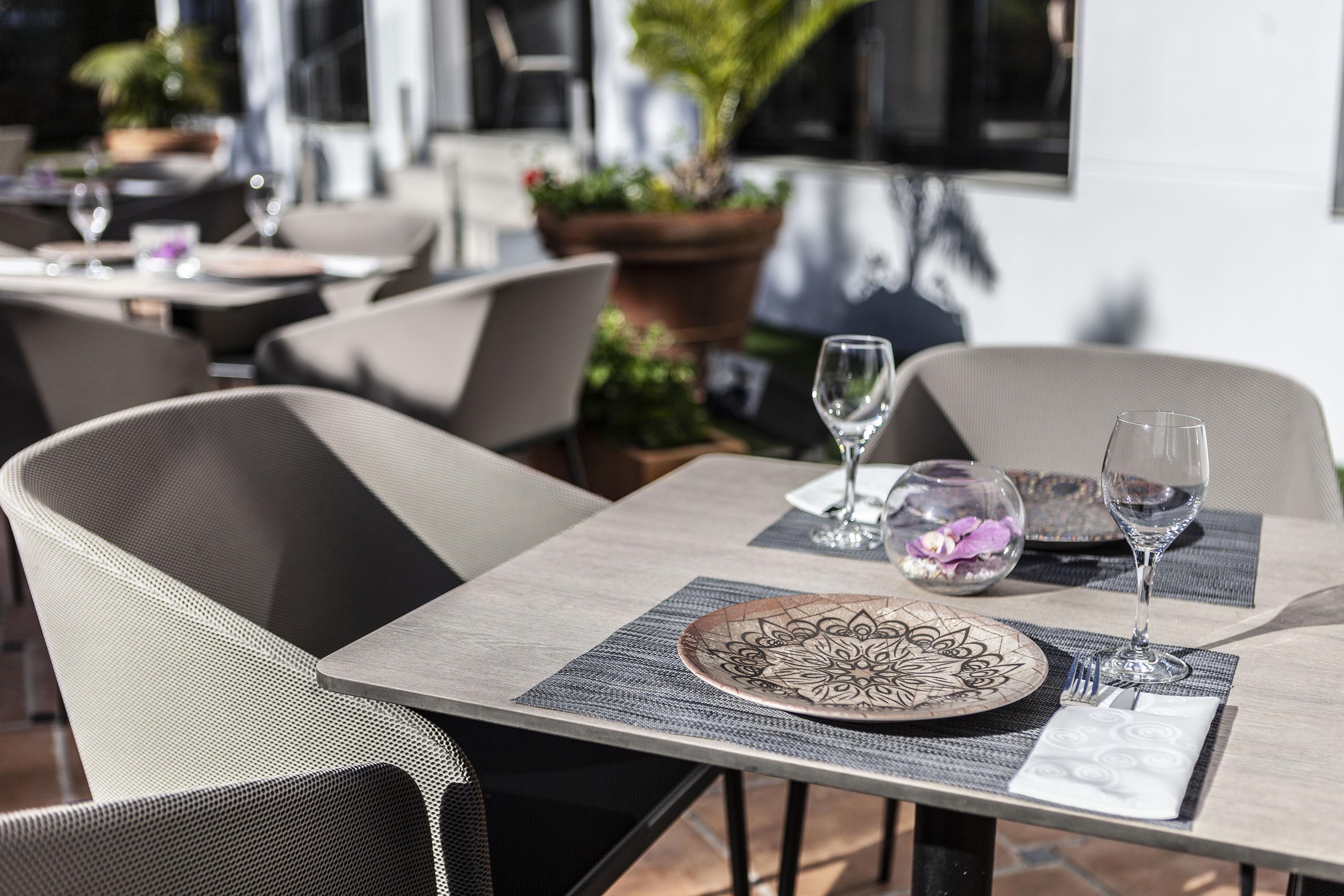Alanda Marbella Hotel Bagian luar foto Restaurant